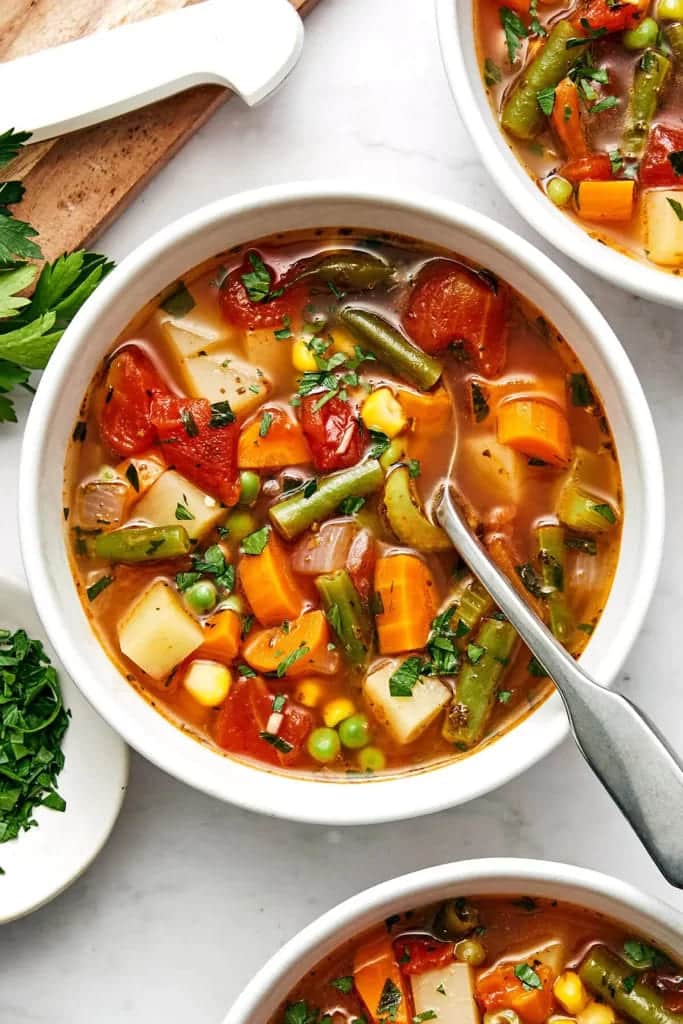 Easy Veggie Delight Soup 