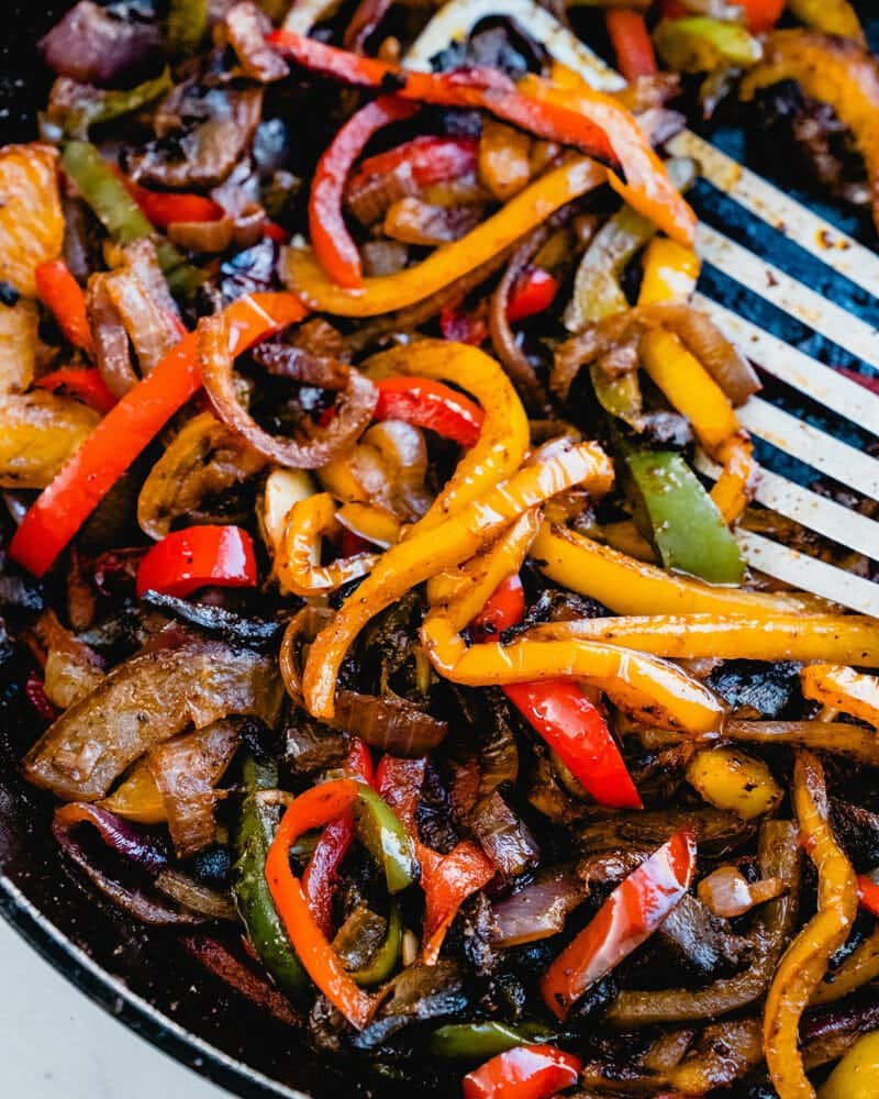 A top view of a veggie fajita